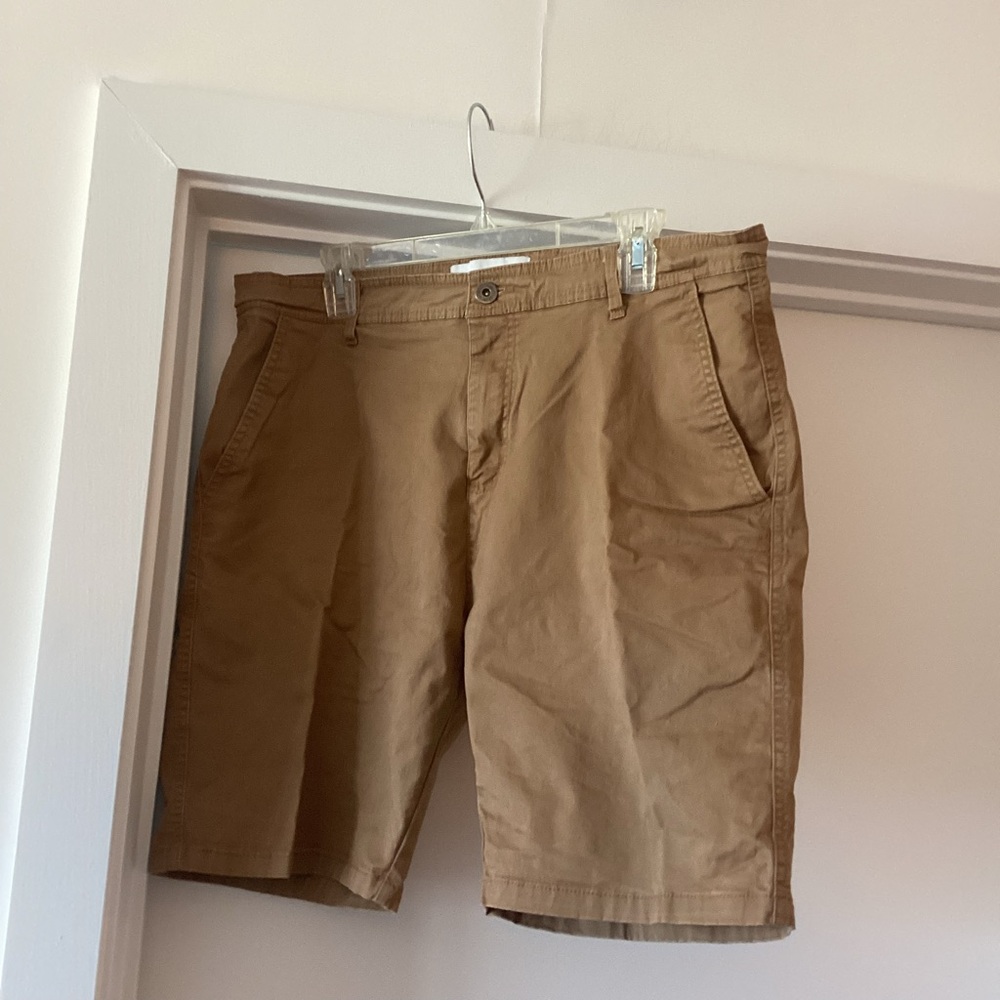 Paper Denim & Cloth Men's Brown Flat Front Shorts. 8” in-seam